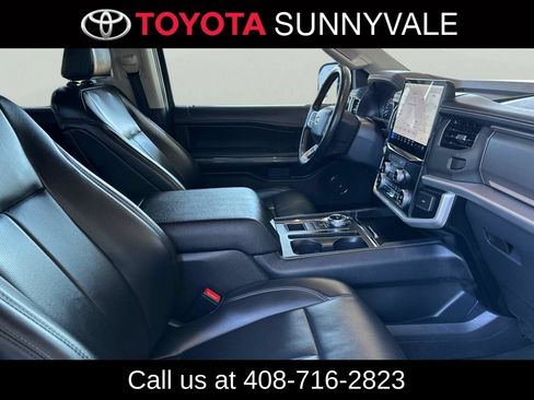 Used 2024 Ford Expedition XLT RWD image 21