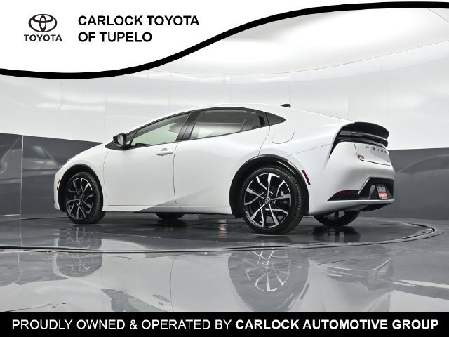 Used 2026 Toyota Prius Plug-In Hybrid FWD image 67