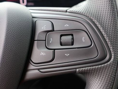 New 2026 Buick Envista Sport Touring w/ Convenience II Package FWD image 28