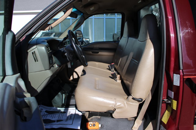 Used 2004 Ford F350 XL AWD/4WD image 8
