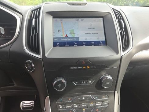 Used 2020 Ford Edge ST-Line FWD image 10