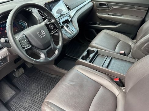Used 2018 Honda Odyssey EX-L image 4