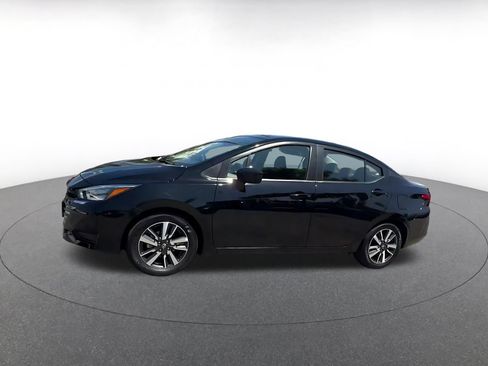 Used 2025 Nissan Versa SV FWD image 7