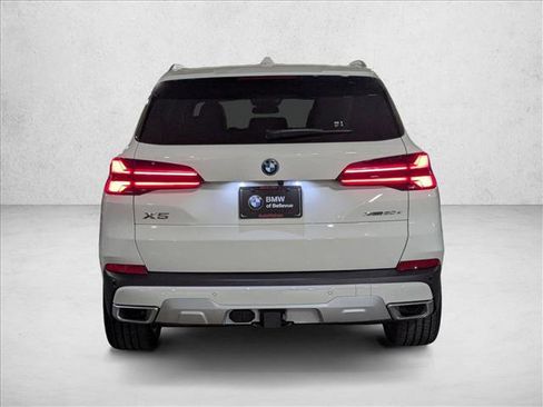 New 2026 BMW X5 xDrive50e w/ Premium Package image 7