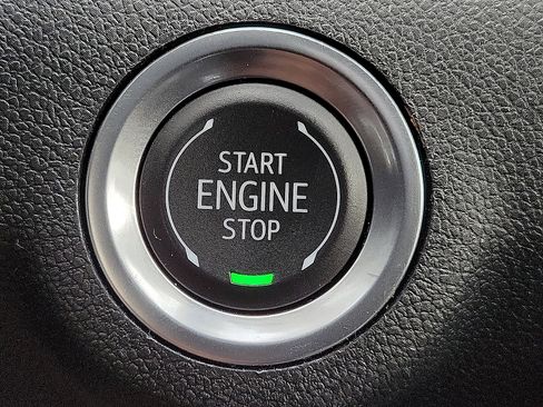 Used 2025 GMC Terrain Elevation AWD/4WD image 17