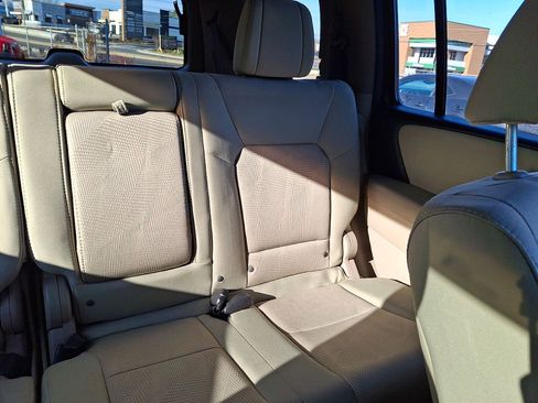 Used 2015 Honda Pilot LX image 14