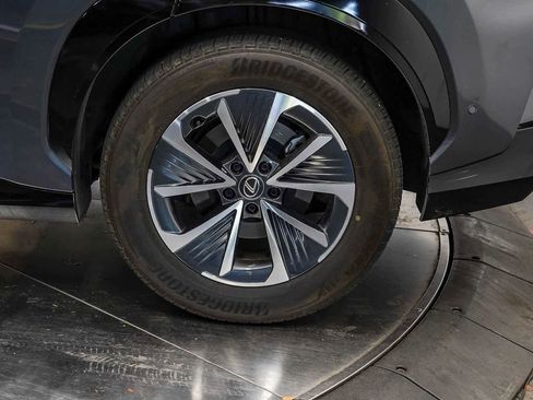 Used 2024 Lexus RZ 300e Premium FWD image 10