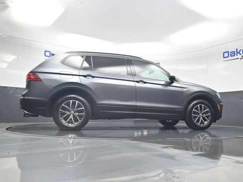 Used 2019 Volkswagen Tiguan SE w/ Panoramic Sunroof Package AWD/4WD image 49