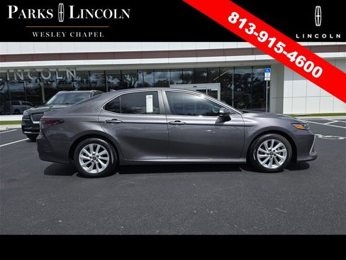 Used 2023 Toyota Camry LE image 2