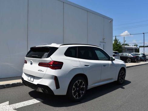 Used 2026 BMW X3 xDrive30i w/ M Sport Package AWD/4WD image 5