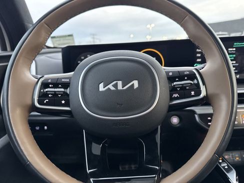 New 2025 Kia Sorento SX Prestige w/ Olive Brown Leather Package image 43