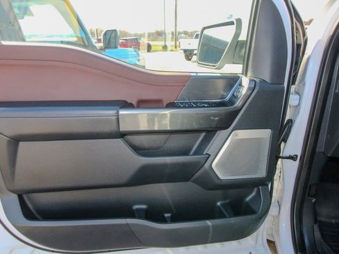 Used 2023 Ford F150 Lariat w/ Equipment Group 502A High image 13