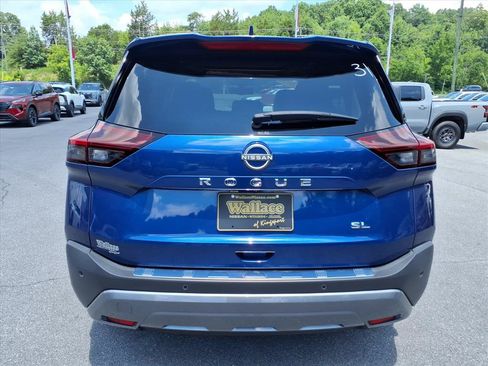 Certified 2023 Nissan Rogue SL w/ SL Premium Package FWD image 18