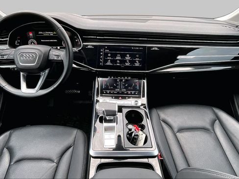 Used 2023 Audi Q7 3.0T Prestige w/ Prestige Package AWD/4WD image 16