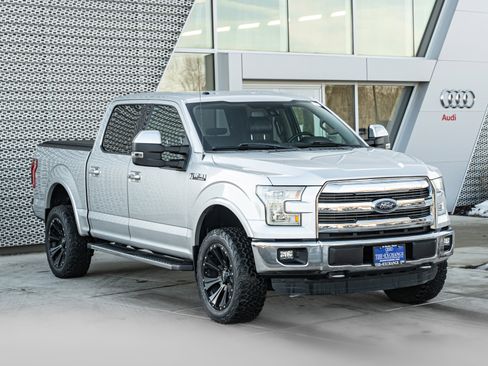 Used 2015 Ford F150 Lariat w/ Equipment Group 502A Luxury image 2