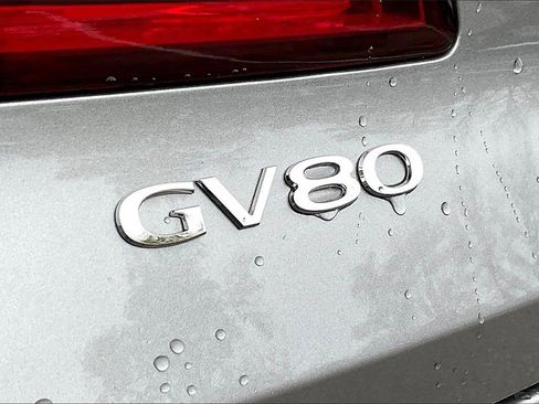 New 2026 Genesis GV80 2.5T Advanced image 9