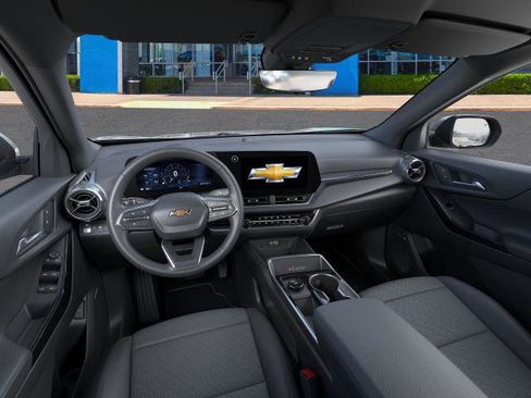 New 2026 Chevrolet Equinox LT w/ Convenience Package II image 42