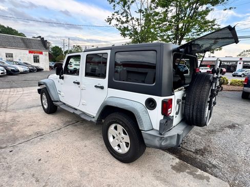 Used 2011 Jeep Wrangler Unlimited Sport AWD/4WD image 7