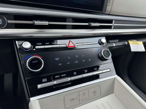 New 2026 Hyundai Santa Fe SE image 21