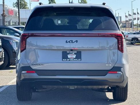 New 2026 Kia Carnival SX Prestige FWD image 6