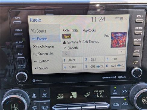 Used 2021 Toyota Highlander LE FWD image 14