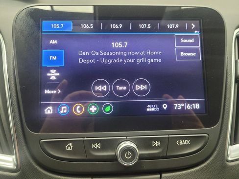 Used 2019 Chevrolet Malibu Hybrid FWD image 25