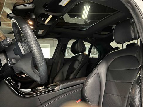 Used 2017 Mercedes-Benz C 300 4MATIC Sedan image 23