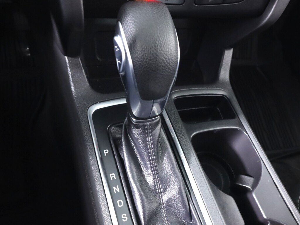 Used 2018 Ford Escape SE w/ SE Sync 3 Package AWD/4WD image 23