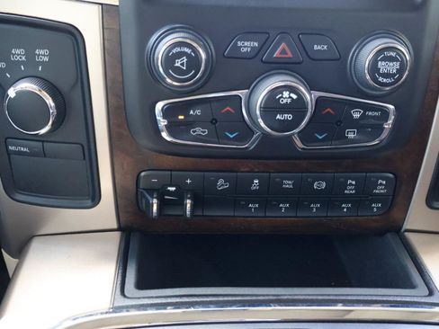 Used 2018 RAM 2500 Longhorn AWD/4WD image 15