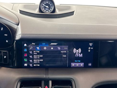 Used 2024 Porsche Taycan GTS image 16