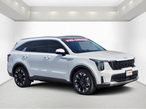 Used 2024 Kia Sorento SX FWD image 1