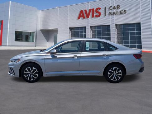 Used 2025 Volkswagen Jetta S FWD image 10