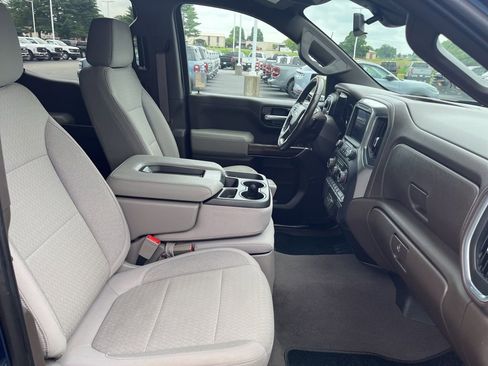 Used 2021 Chevrolet Silverado 1500 LT w/ Safety Package II image 11