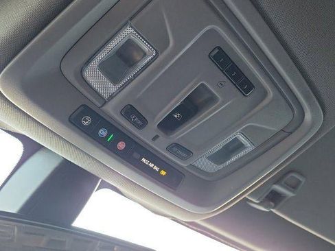 Used 2021 GMC Sierra 1500 Elevation w/ Preferred Package image 26