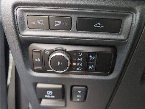 Used 2023 Ford F150 Lariat w/ Equipment Group 502A High RWD image 20