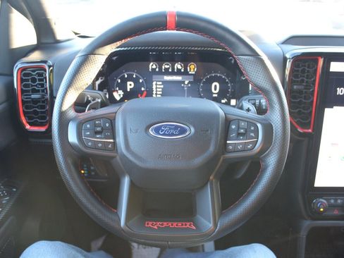 Used 2025 Ford Ranger Raptor image 6