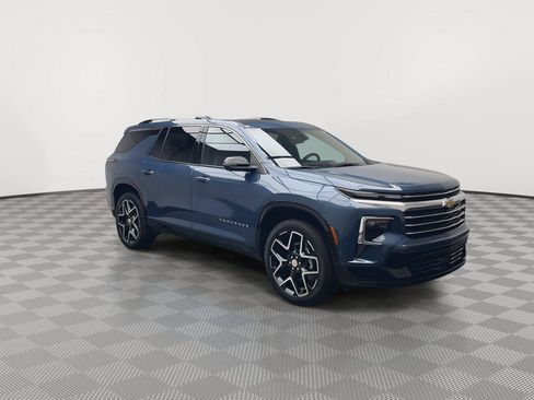 Certified 2026 Chevrolet Traverse High Country w/ LPO, Floor Liner Package AWD/4WD image 38