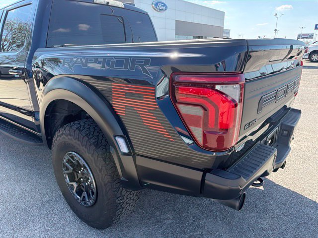 Certified 2025 Ford F150 Raptor w/ Equipment Group 803A Raptor R AWD/4WD image 7