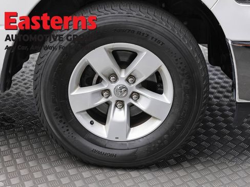 Used 2024 RAM 1500 Classic SLT AWD/4WD image 28