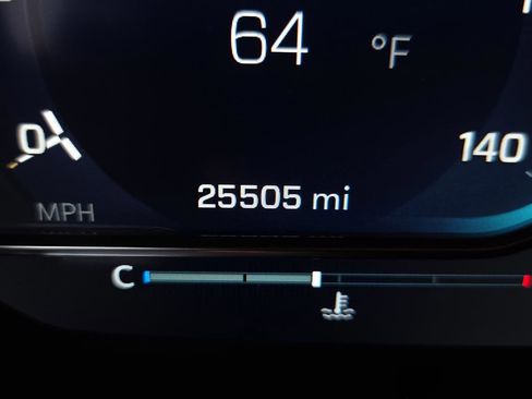 Used 2024 Chevrolet Tahoe Z71 w/ Z71 Off-Road Package image 11