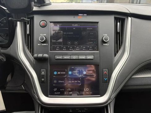 Used 2020 Subaru Outback AWD/4WD image 12