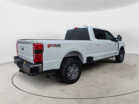 Certified 2023 Ford F250 Lariat w/ Lariat Ultimate Package image 5