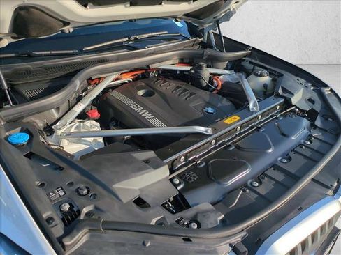 Certified 2024 BMW X5 xDrive50e w/ Executive Package image 25