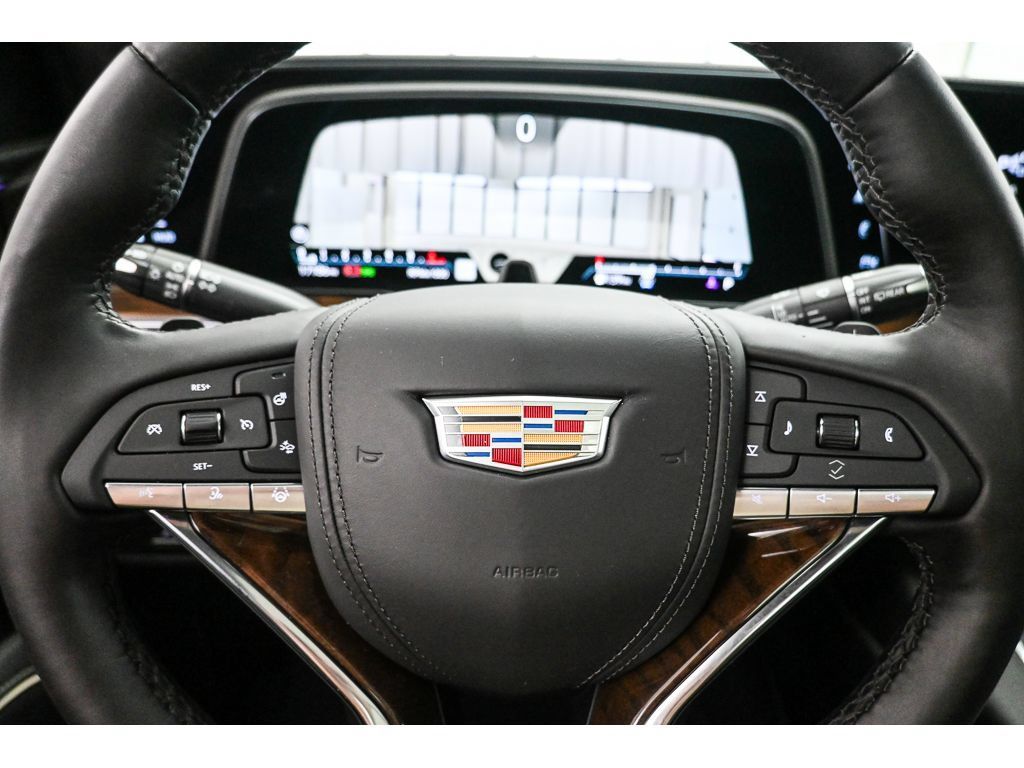Certified 2024 Cadillac Escalade Sport Platinum w/ LPO, ONYX Package AWD/4WD image 45
