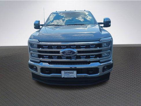 New 2026 Ford F250 Lariat w/ Chrome Package image 3