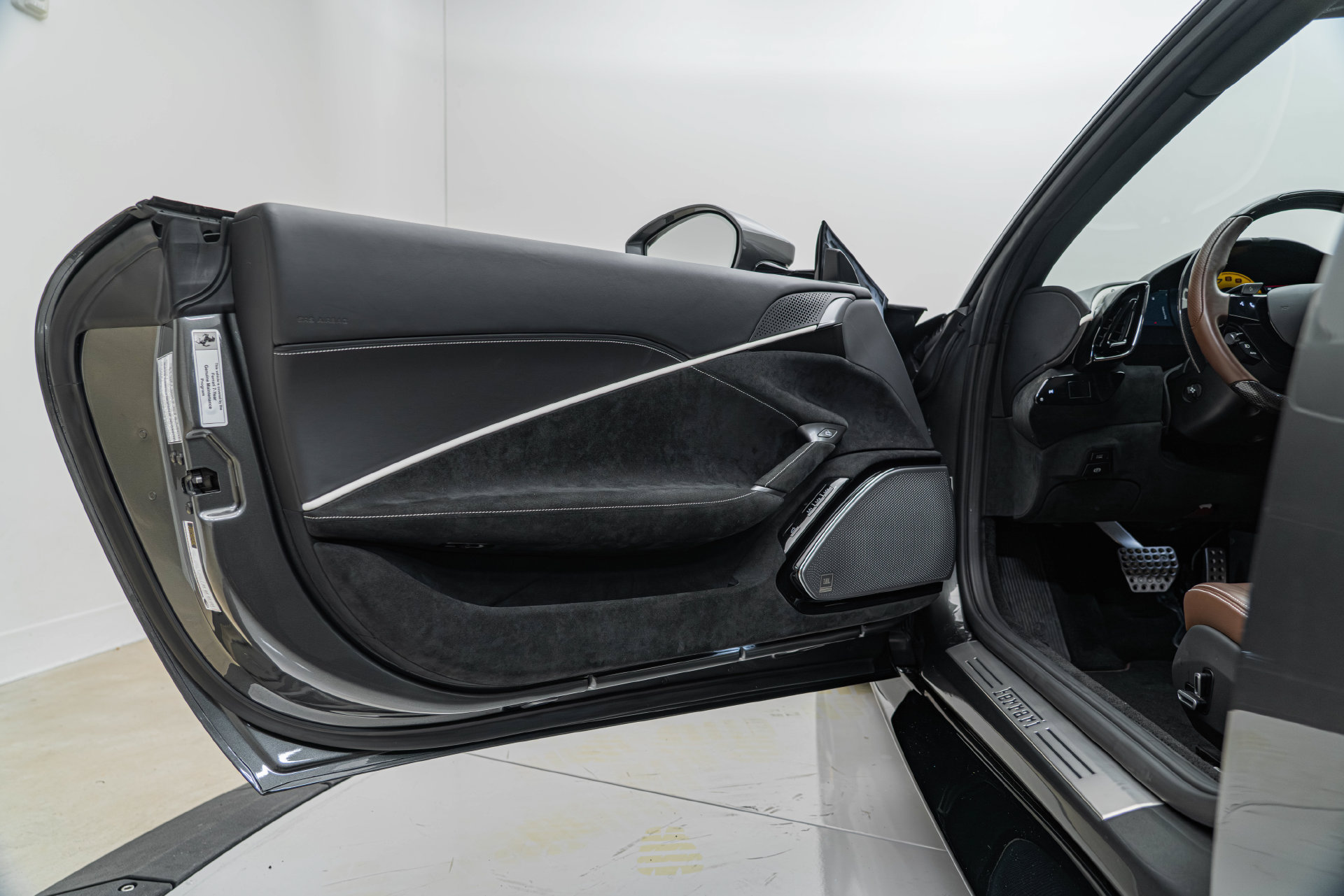 Certified 2023 Ferrari Roma RWD image 17