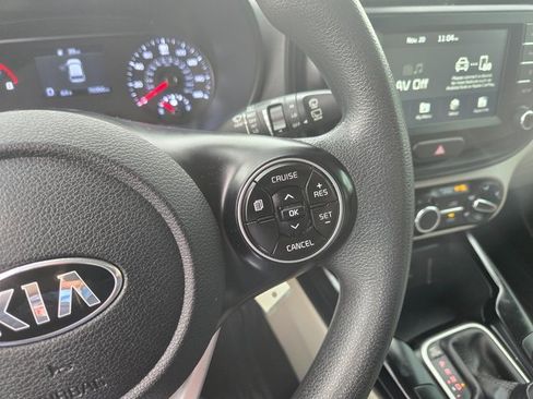 Used 2020 Kia Soul LX image 15