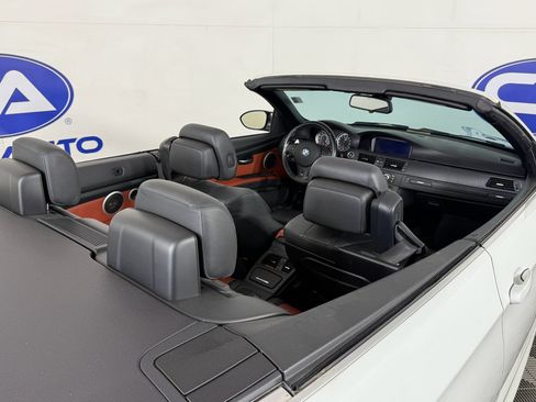 Used 2012 BMW M3 Base image 5