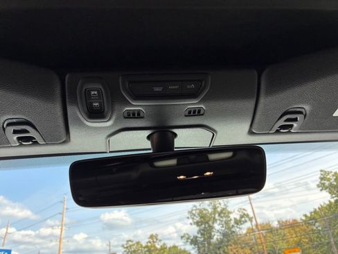 Used 2022 Jeep Wrangler Unlimited Rubicon AWD/4WD image 44