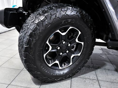 Used 2022 Jeep Wrangler Unlimited Rubicon 4xe w/ Cold Weather Group image 7